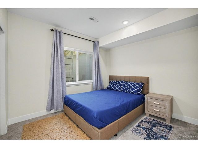 23933 E 39th Ave, Aurora, CO 80019