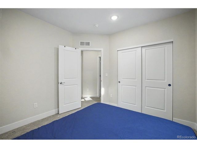 23933 E 39th Ave, Aurora, CO 80019