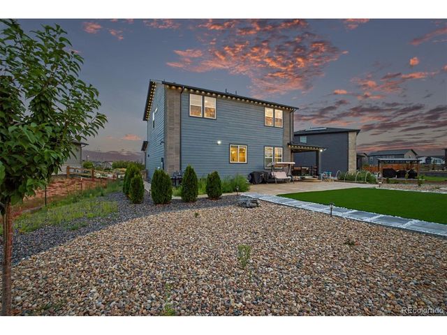 23933 E 39th Ave, Aurora, CO 80019