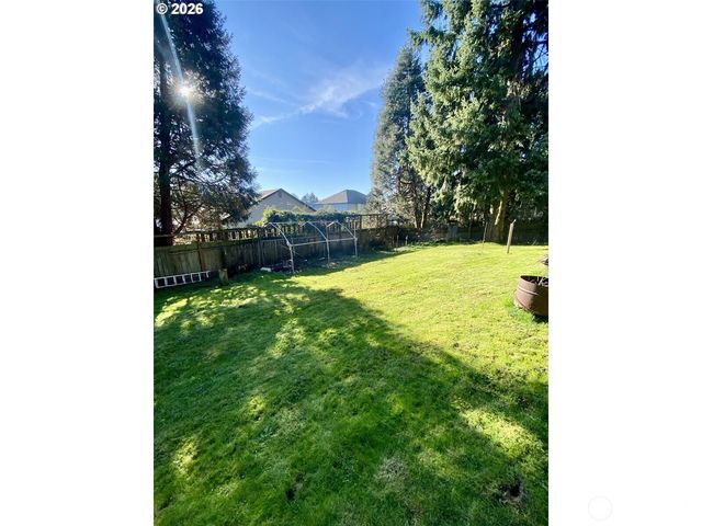 101 NW 107th Street, Vancouver, WA 98685