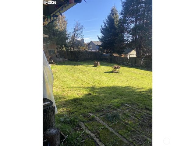 101 NW 107th Street, Vancouver, WA 98685