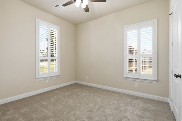 8260 Faithful Drive, Waxahachie, TX 75167