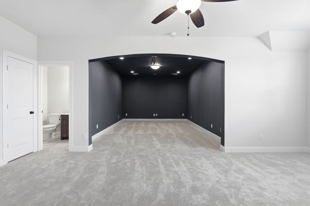 8260 Faithful Drive, Waxahachie, TX 75167