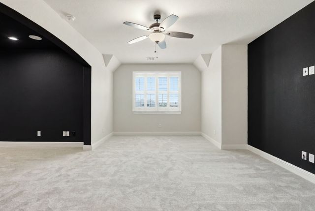8260 Faithful Drive, Waxahachie, TX 75167