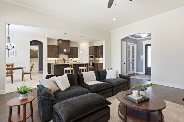 8260 Faithful Drive, Waxahachie, TX 75167
