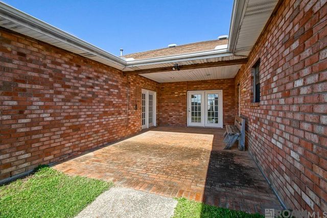 1595 Pumping Station Road, Greensburg, LA 70441