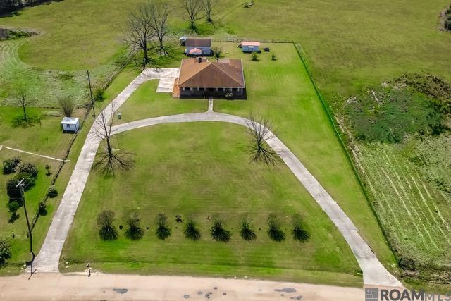 1595 Pumping Station Road, Greensburg, LA 70441