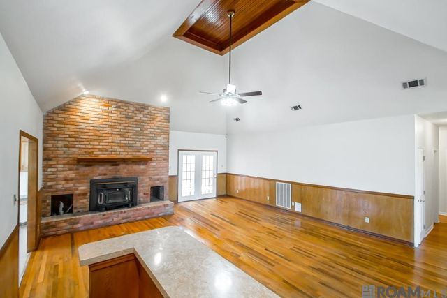 1595 Pumping Station Road, Greensburg, LA 70441