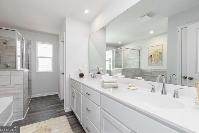 3609 Buttonwood Lane, Lilburn, GA 30047