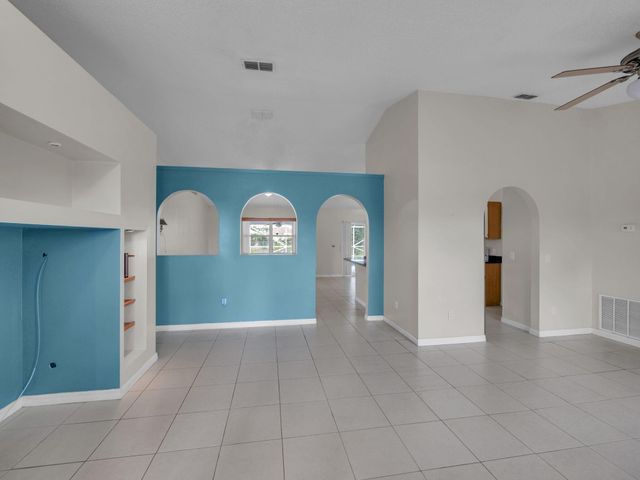 509 SW Feldman Avenue, Port St Lucie, FL 34953