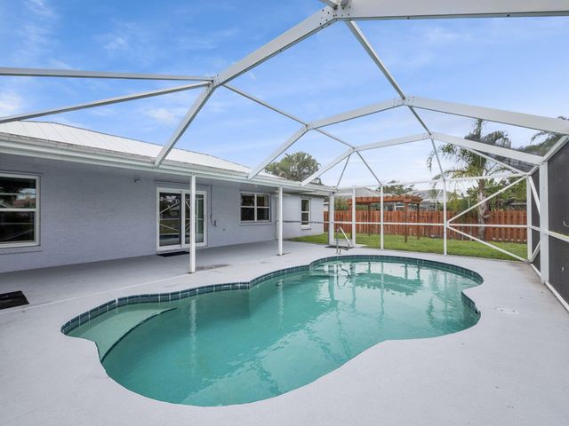 509 SW Feldman Avenue, Port St Lucie, FL 34953