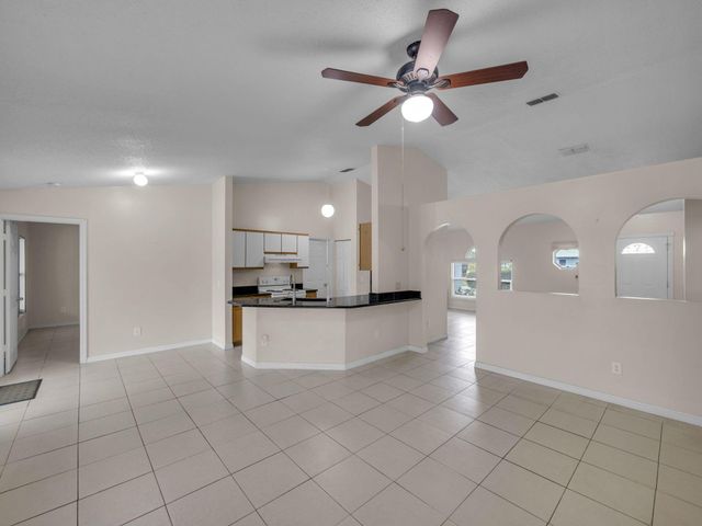 509 SW Feldman Avenue, Port St Lucie, FL 34953