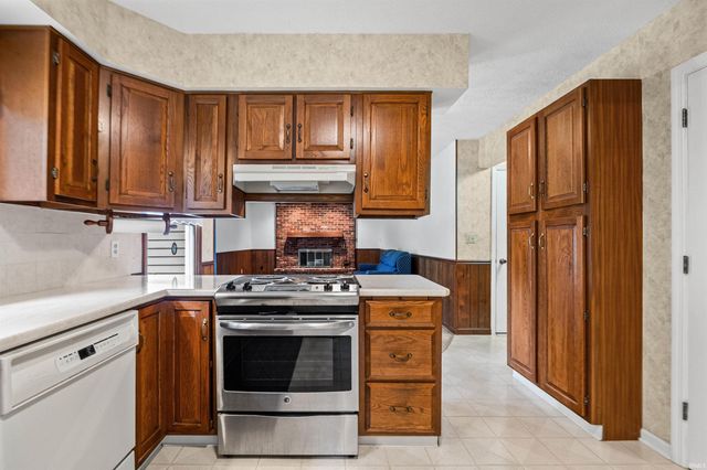 1111 WESTRIDGE Circle, Lafayette, IN 47905