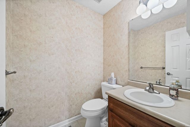 1111 WESTRIDGE Circle, Lafayette, IN 47905