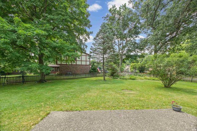 1111 WESTRIDGE Circle, Lafayette, IN 47905