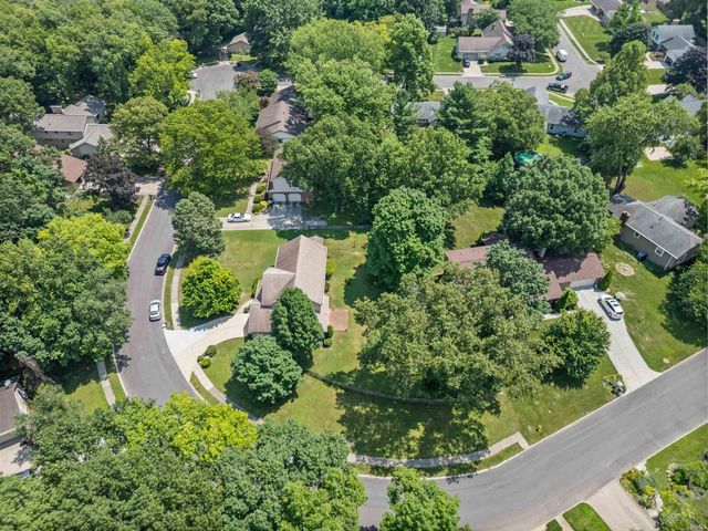 1111 WESTRIDGE Circle, Lafayette, IN 47905