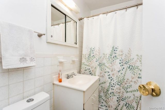 25 Franklin Avenue 2A, White Plains, NY 10601