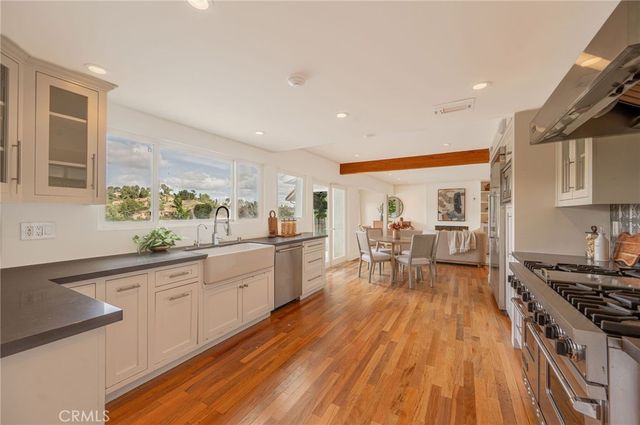 19281 Berclair Lane, Tarzana, CA 91356
