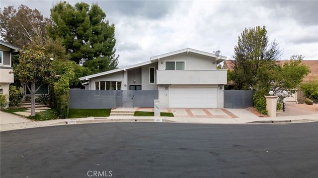 19281 Berclair Lane, Tarzana, CA 91356