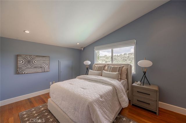 19281 Berclair Lane, Tarzana, CA 91356
