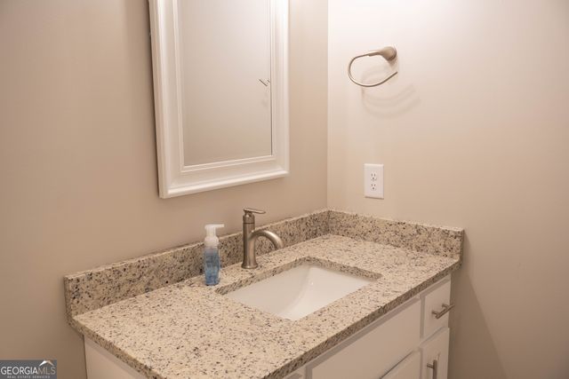 2292 Blacksnake Road, Mount Airy, GA 30563