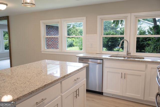 2292 Blacksnake Road, Mount Airy, GA 30563