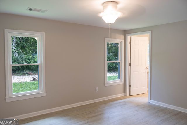 2292 Blacksnake Road, Mount Airy, GA 30563
