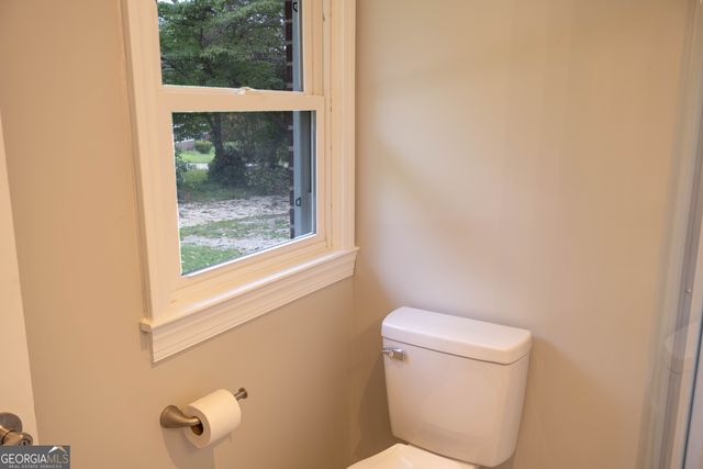 2292 Blacksnake Road, Mount Airy, GA 30563