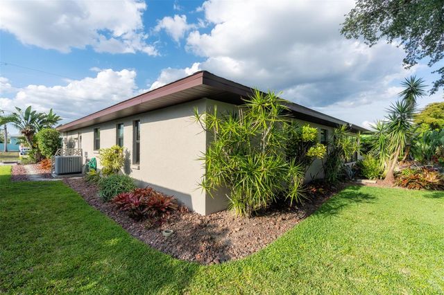 2360 BAL HARBOUR DRIVE, Venice, FL 34293