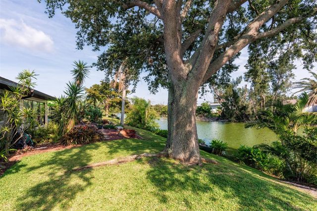 2360 BAL HARBOUR DRIVE, Venice, FL 34293