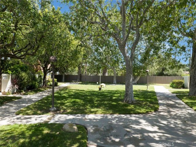 22300 James Alan Circle 3, Chatsworth, CA 91311