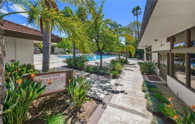 22300 James Alan Circle 3, Chatsworth, CA 91311