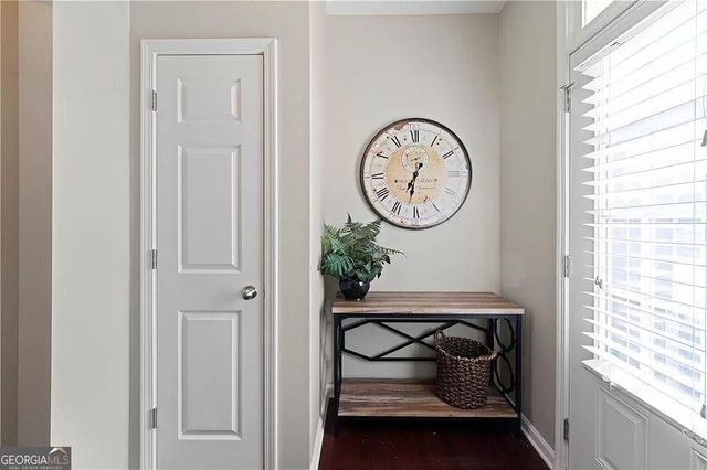 1964 Lakeshore Overlook Circle NW, Kennesaw, GA 30152