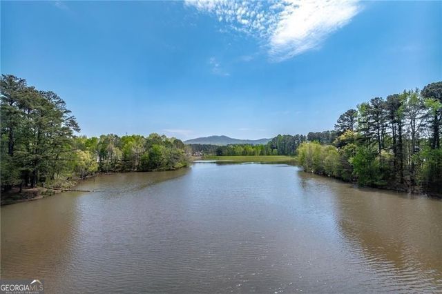 1964 Lakeshore Overlook Circle NW, Kennesaw, GA 30152