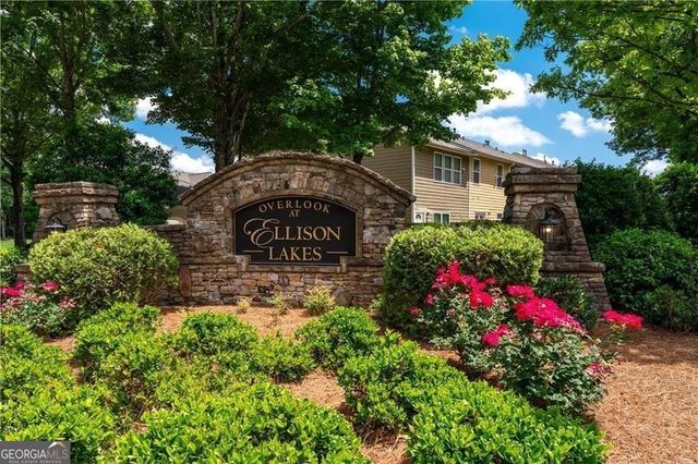 1964 Lakeshore Overlook Circle NW, Kennesaw, GA 30152