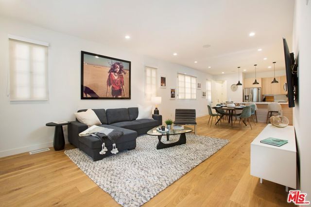 418 N Stanley Avenue 420, Los Angeles, CA 90036