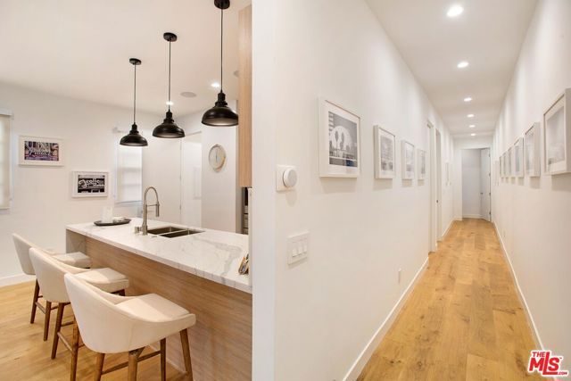 418 N Stanley Avenue 420, Los Angeles, CA 90036