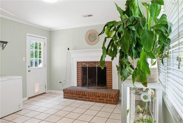 740 Jouett DR, Newport News, VA 23608