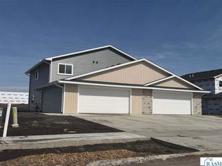 3206 Noble Drive, Mankato, MN 56001