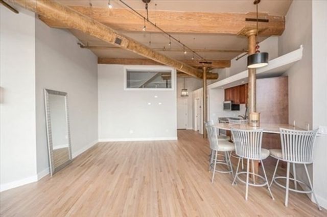 491 Dutton St 409, Lowell, MA 01854