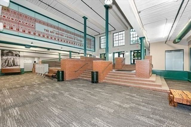 491 Dutton St 409, Lowell, MA 01854