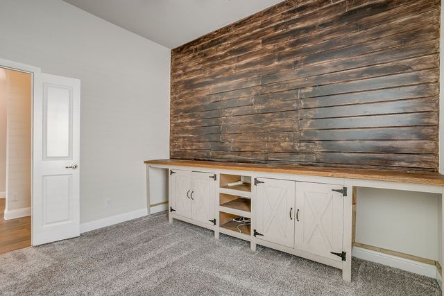 225 Palmerston Drive, Aledo, TX 76008