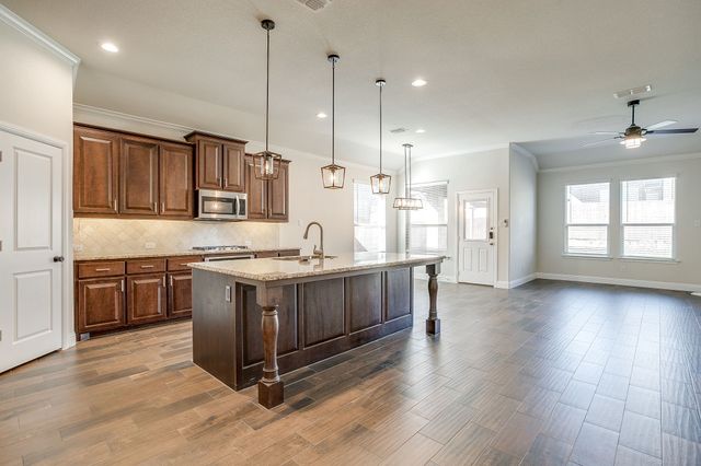 225 Palmerston Drive, Aledo, TX 76008