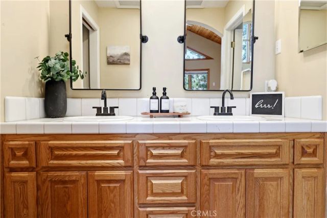 996 Feather Mountain, Big Bear City, CA 92314