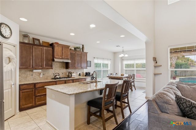 107 Brushy Creek, Victoria, TX 77904