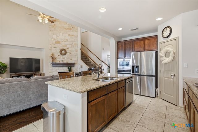 107 Brushy Creek, Victoria, TX 77904