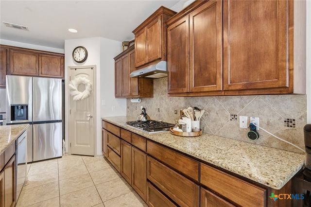 107 Brushy Creek, Victoria, TX 77904