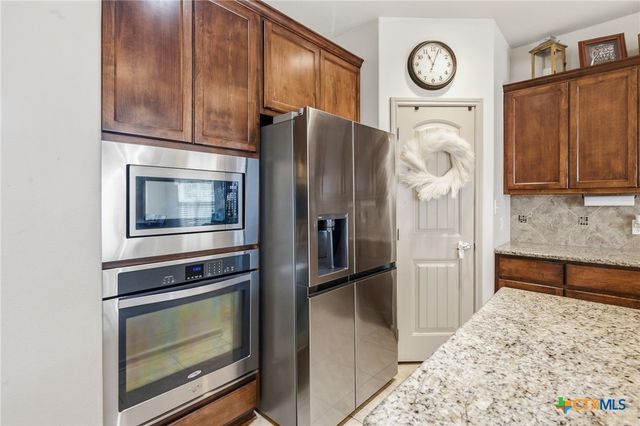 107 Brushy Creek, Victoria, TX 77904