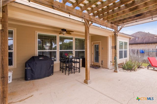 107 Brushy Creek, Victoria, TX 77904