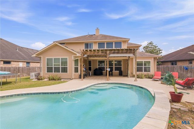107 Brushy Creek, Victoria, TX 77904